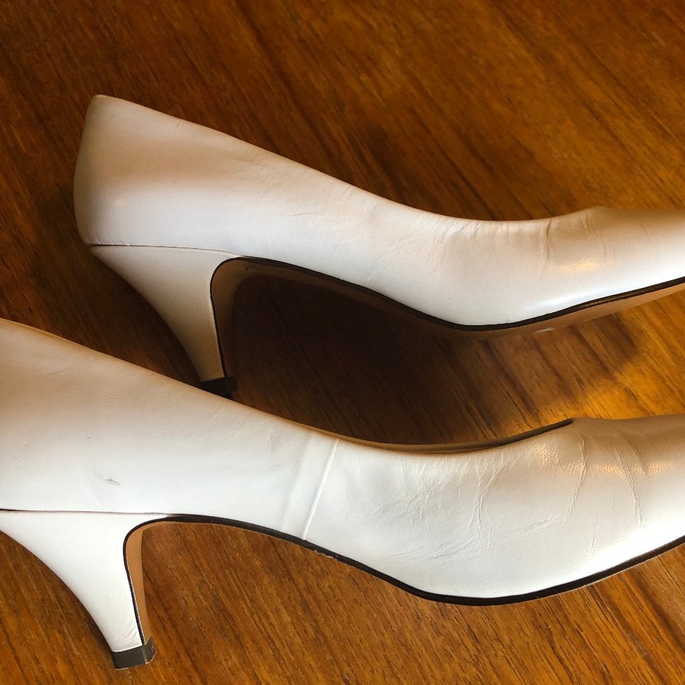 Shoes - Picture 11 of 14